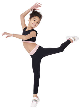 Conjunto deportivo 8335